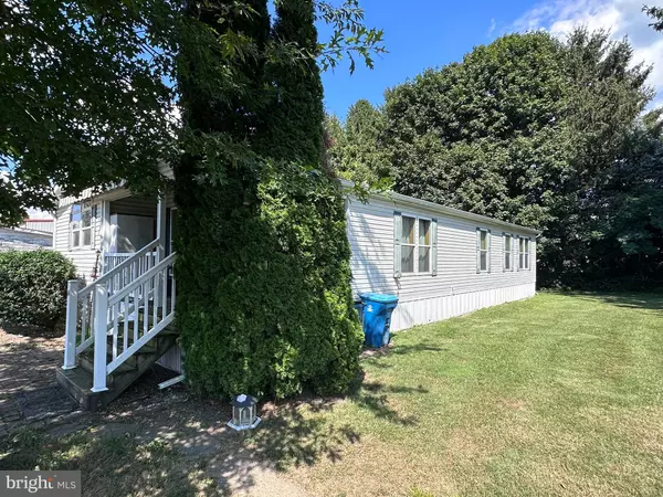 Etters, PA 17319,27 E BROADWAY