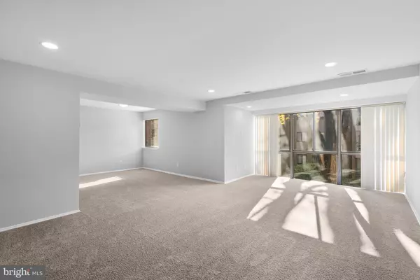 Montgomery Village, MD 20886,19104 MILLS CHOICE RD #3