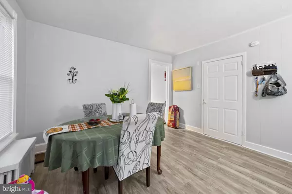 Reading, PA 19605,2825 KUTZTOWN RD