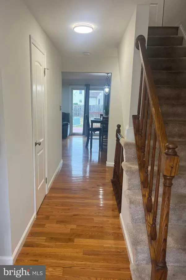 Centreville, VA 20120,14432 FOUR CHIMNEY DR