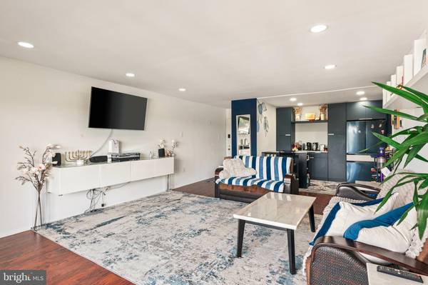 Jenkintown, PA 19046,100 WEST AVE #808W