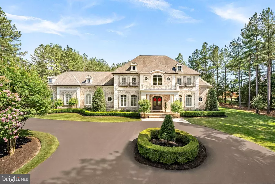 22608 CREIGHTON FARMS DR, Leesburg, VA 20175