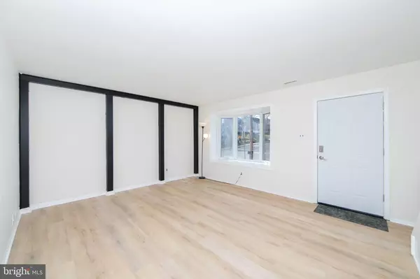 Runnemede, NJ 08078,1042 CENTRAL AVE