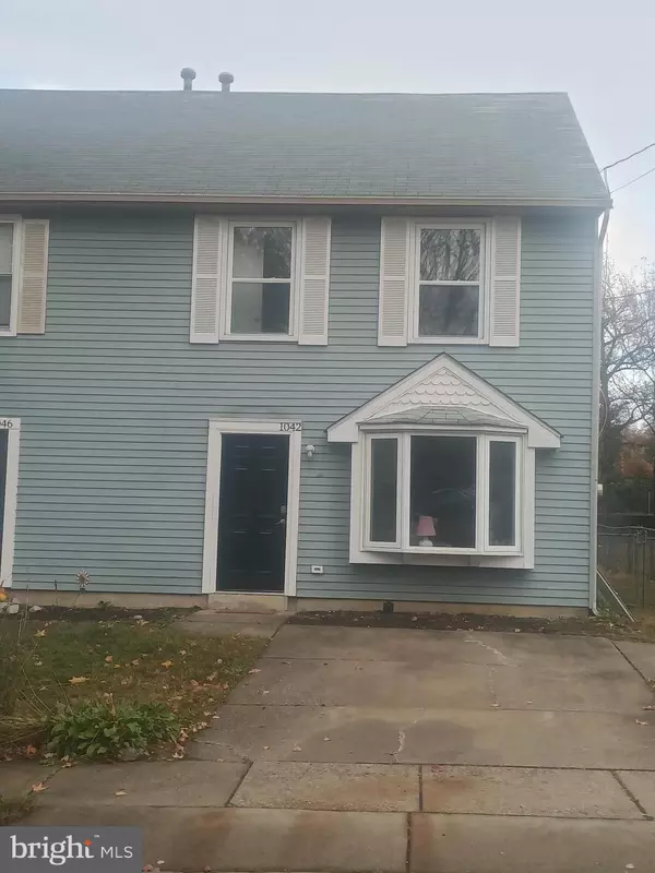 1042 CENTRAL AVE, Runnemede, NJ 08078