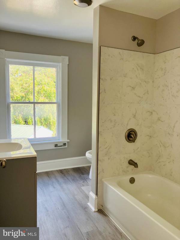 Winchester, VA 22601,20 W CLIFFORD ST