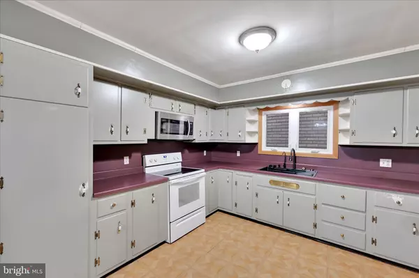 Schuylkill Haven, PA 17972,68 CENTER AVE