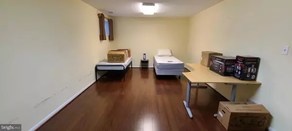 Baltimore, MD 21209,2821 BANEBERRY CT