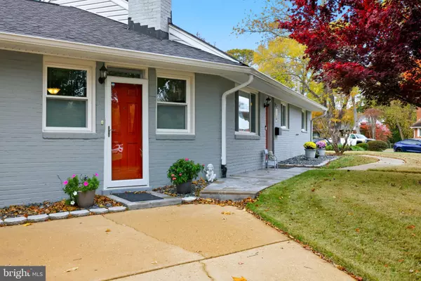 Annandale, VA 22003,7137 MURRAY LN