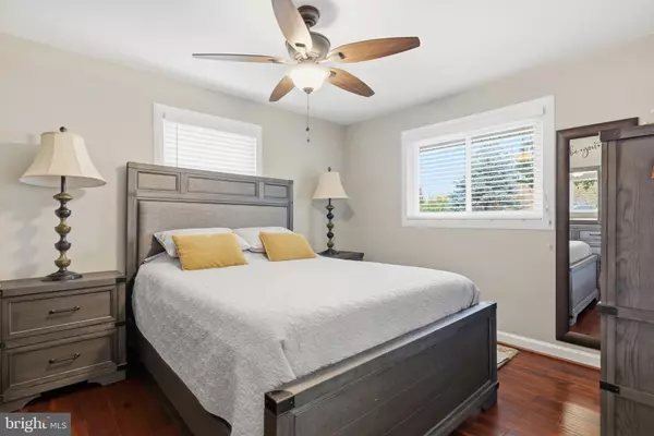 Annandale, VA 22003,7137 MURRAY LN