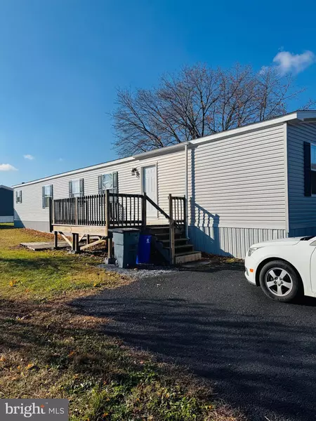 720 MOUNTAIN ROAD, Pine Grove, PA 17963