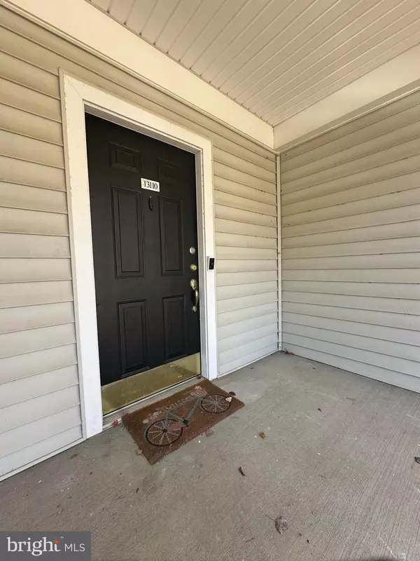 Herndon, VA 20171,13110 MARCEY CREEK RD #13110