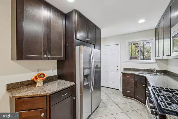 Baltimore, MD 21223,1603 W PRATT ST