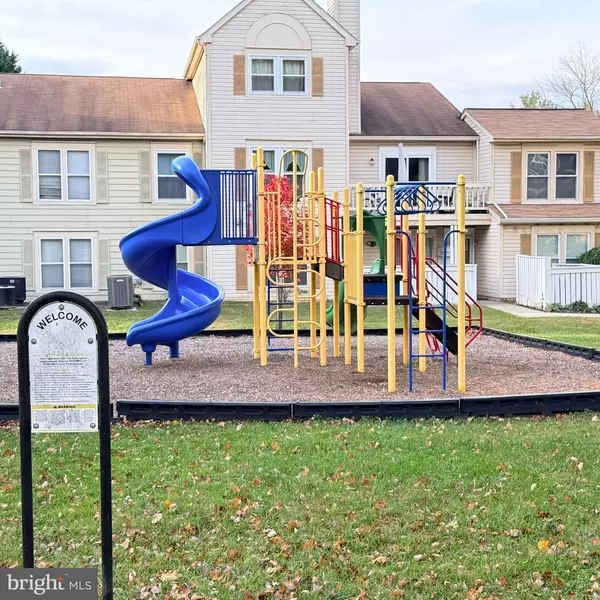 Germantown, MD 20876,19900 APPLEDOWRE CIR #128