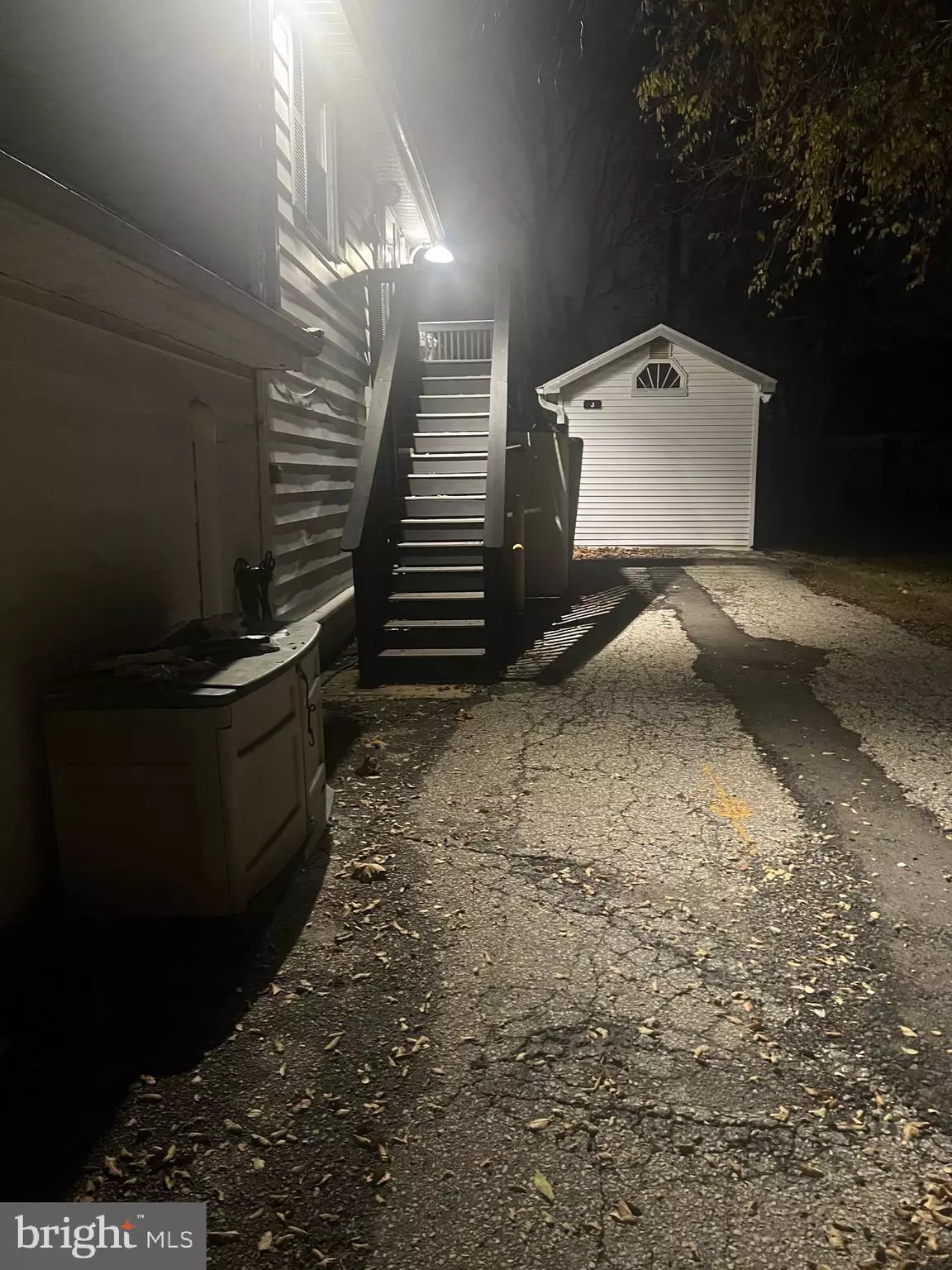 Willingboro, NJ 08046,43 CHARLESTON RD