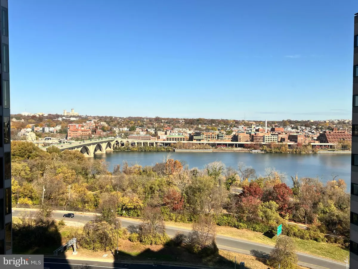 Arlington, VA 22209,1111 N 19 ST N #1509