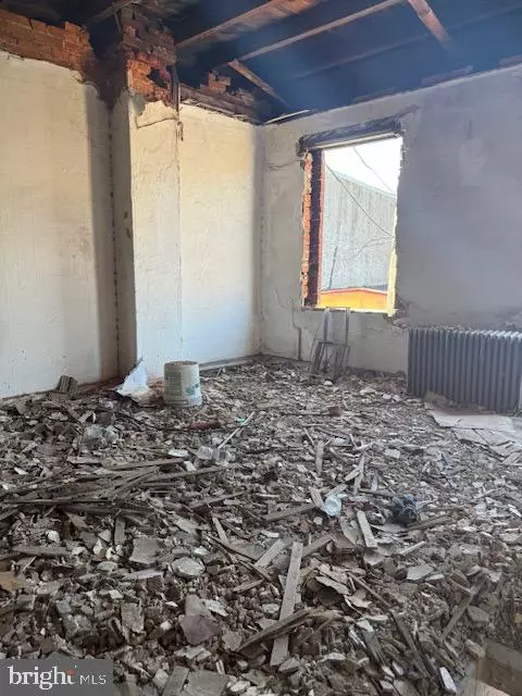 Philadelphia, PA 19131,4960 KERSHAW ST