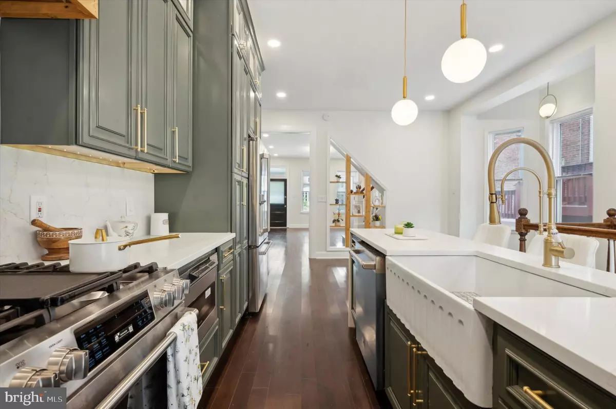 Philadelphia, PA 19143,4911 WARRINGTON AVE