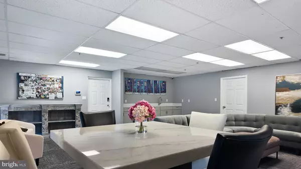 Ellicott City, MD 21042,5094 DORSEY HALL DR #205 & 206