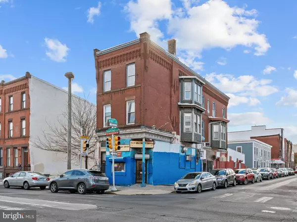 1542 W DIAMOND ST, Philadelphia, PA 19121