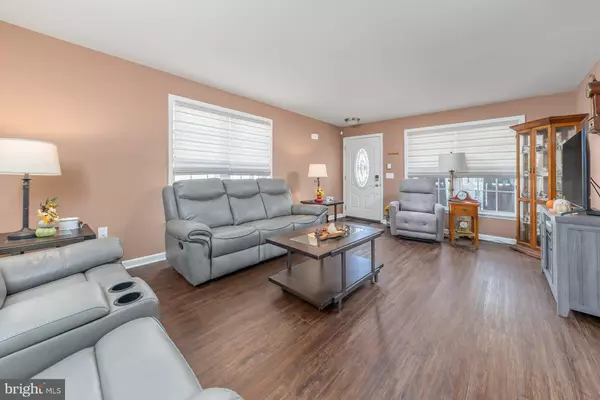 Williamstown, NJ 08094,165 DORIAN DR