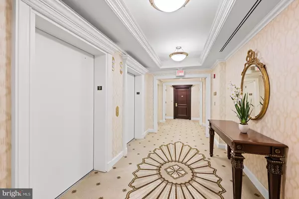 Chevy Chase, MD 20815,5630 WISCONSIN AVE #903