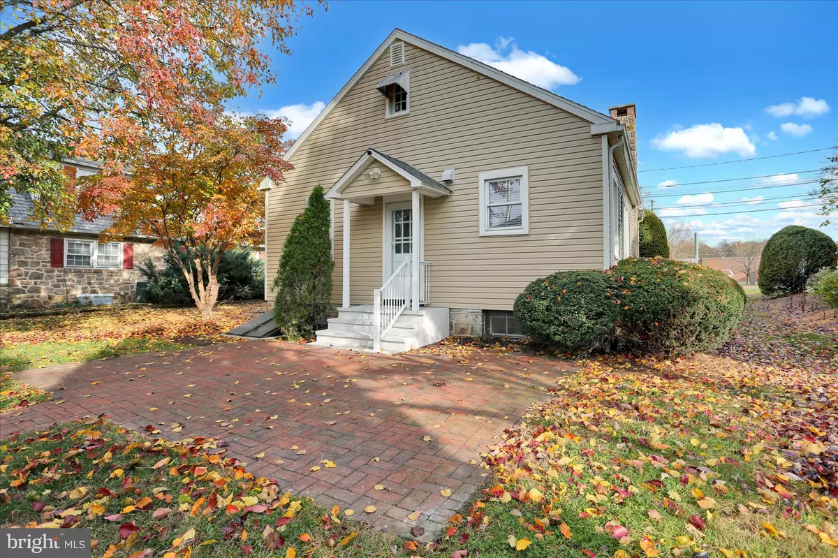 Reading, PA 19606,4710 PERKIOMEN AVE