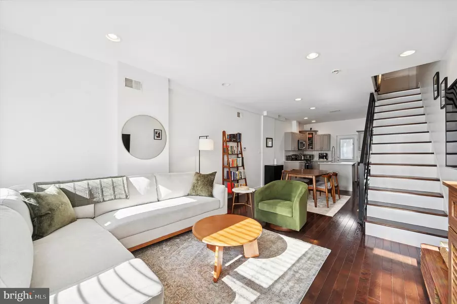 1827 HOFFMAN ST, Philadelphia, PA 19145