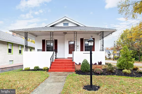 300 WOODLAWN TER, Collingswood, NJ 08108