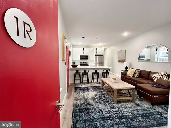 1233 N 6TH ST #1R, Philadelphia, PA 19122