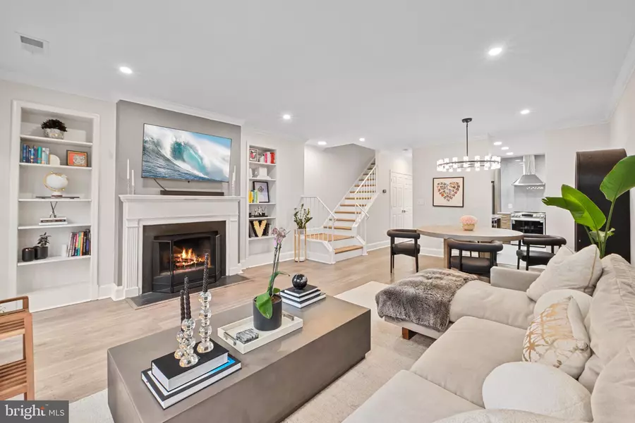 4311 MASSACHUSETTS AVE NW, Washington, DC 20016