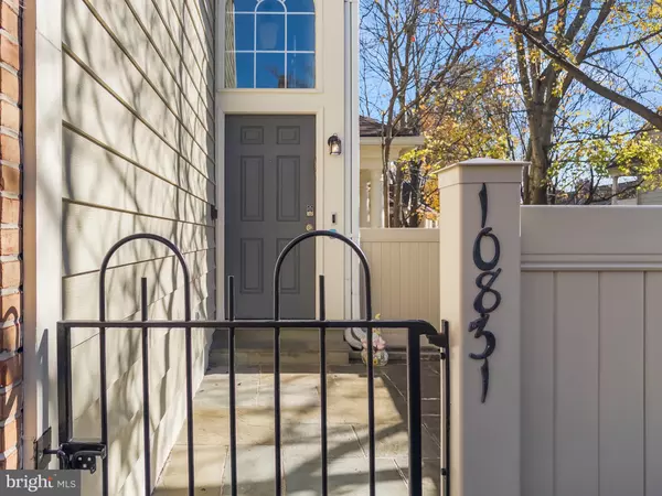 Rockville, MD 20852,10831 LUXBERRY DR #30