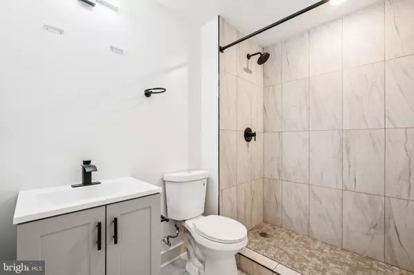 Philadelphia, PA 19104,4237 MANTUA AVE #3