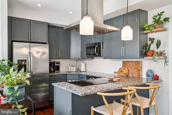 Philadelphia, PA 19130,714-24 N CHADWICK ST #1