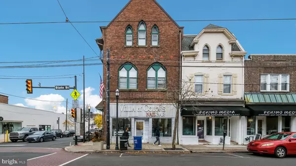 Media, PA 19063,2W STATE ST #2A