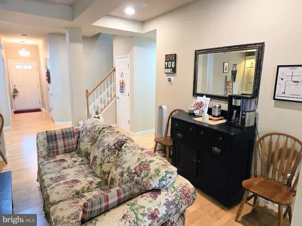 Mount Joy, PA 17552,1227 CANTEBURY DR