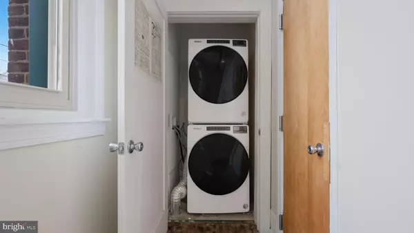 Media, PA 19063,2W STATE ST #2F