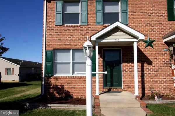 Luray, VA 22835,216 FOURTH ST