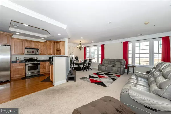 Alexandria, VA 22306,3541 HUNTLEY MANOR LN #79B