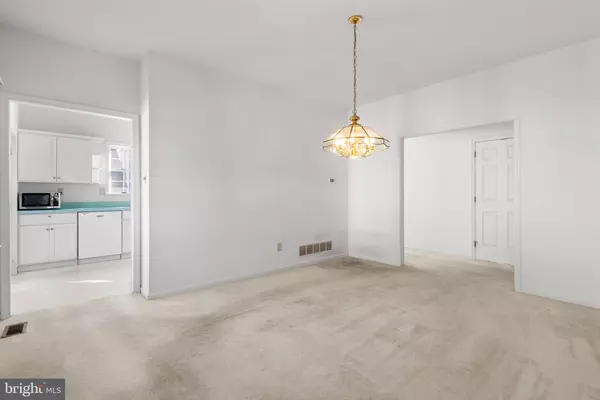 Downingtown, PA 19335,606 WEXFORD AVE