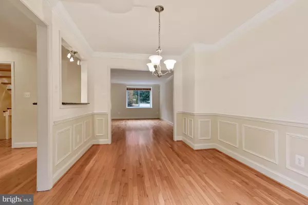 Reston, VA 20191,2057 GOLF COURSE DR