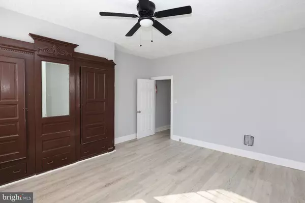 Philadelphia, PA 19119,76 W SHARPNACK ST