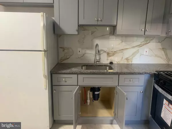 Philadelphia, PA 19137,2387 ORTHODOX ST #1ST FL