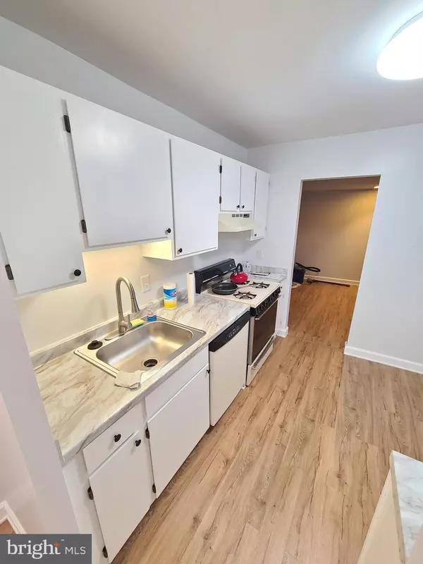 Gaithersburg, MD 20879,19419 BRASSIE PL #301