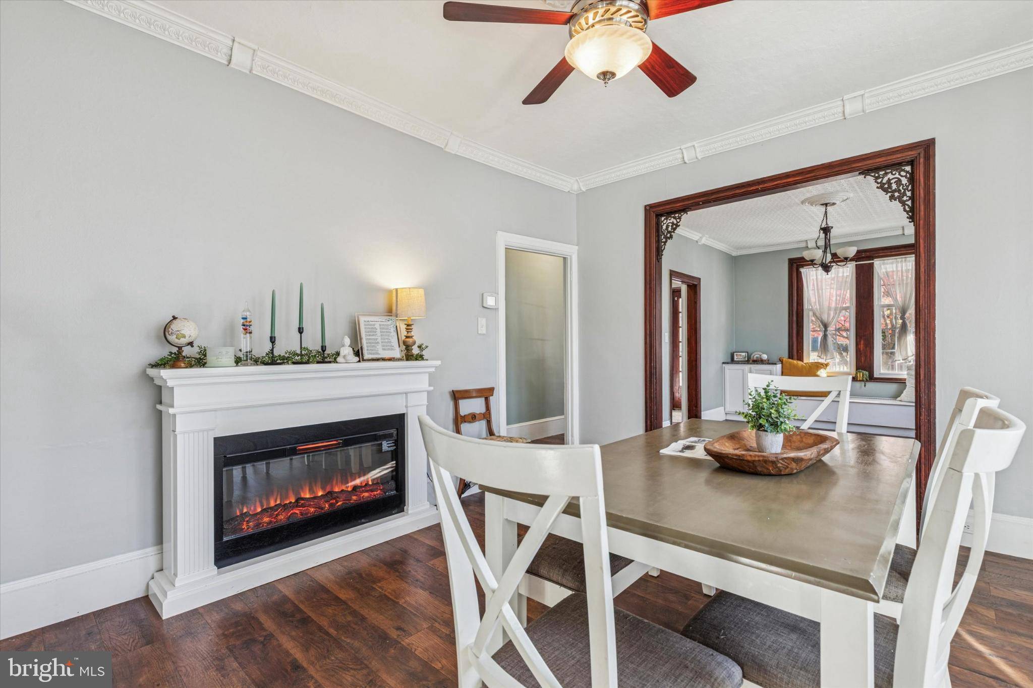 138 W WALNUT ST, North Wales, PA 19454