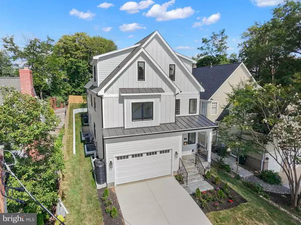 Arlington, VA 22207,1905 N TAYLOR ST