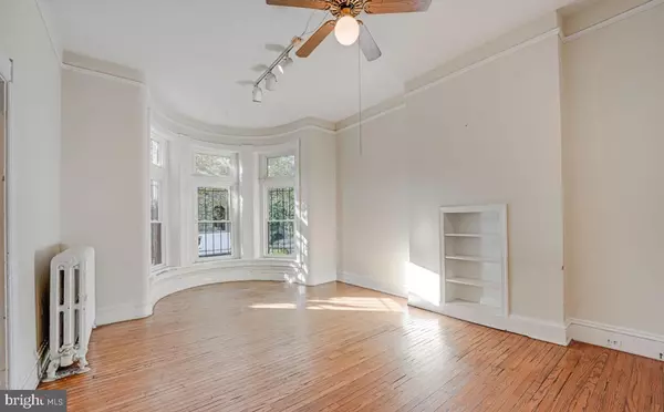 Washington, DC 20009,1703 Q ST NW