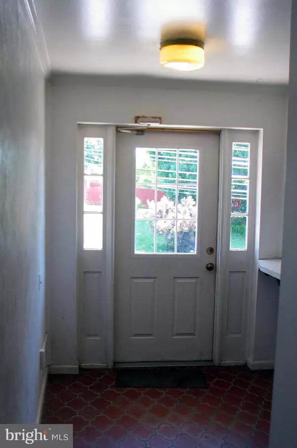 Harrisburg, PA 17111,50 N 67TH ST #3