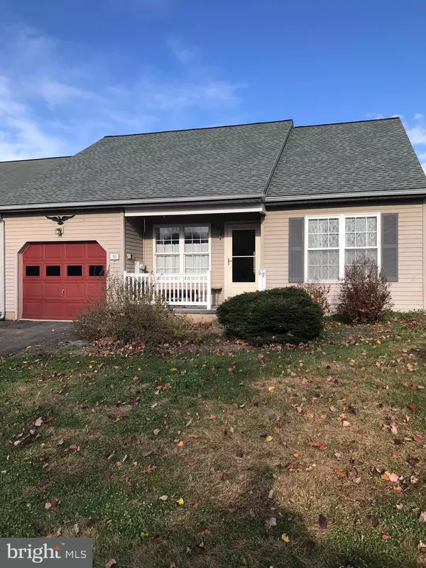 30 OAKGROVE LANE, Millersville, PA 17551