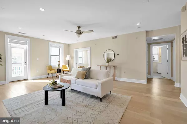 Washington, DC 20009,1419 CLIFTON ST NW #301