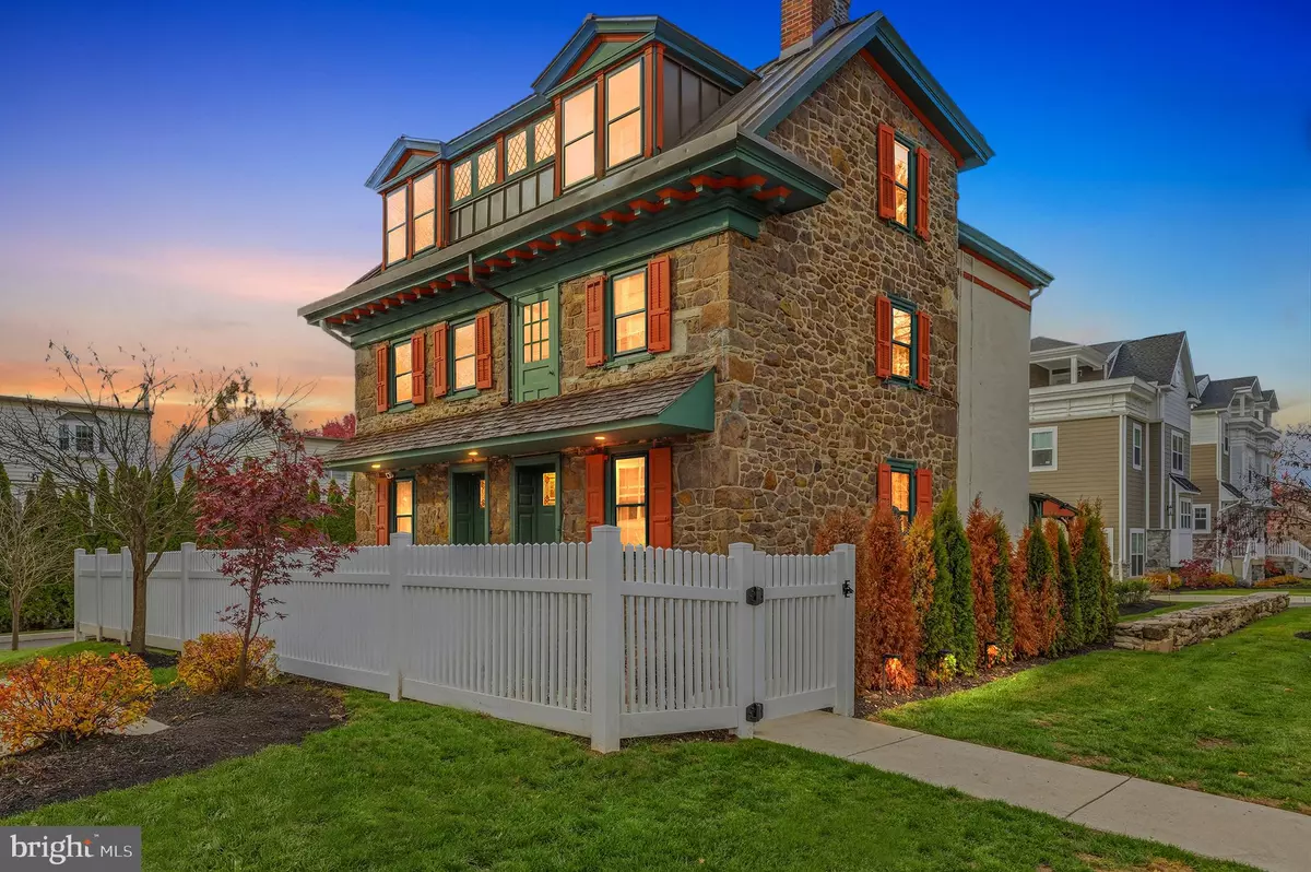 Media, PA 19063,126 N PROVIDENCE RD